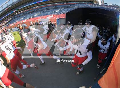 Thumbnail 3 in Loveland vs. Skyline (CHSAA 4A State Final) photogallery.