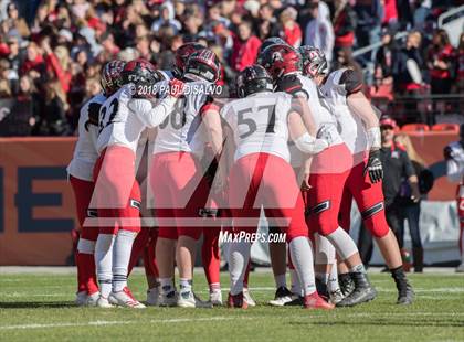 Thumbnail 2 in Loveland vs. Skyline (CHSAA 4A State Final) photogallery.