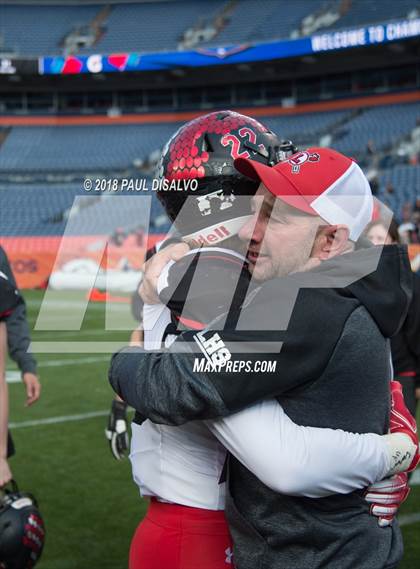 Thumbnail 1 in Loveland vs. Skyline (CHSAA 4A State Final) photogallery.