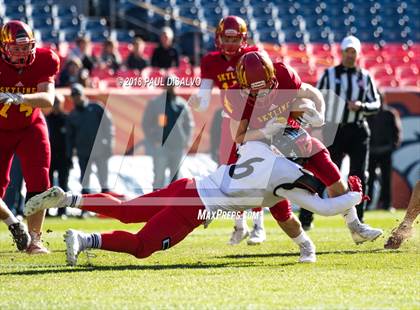 Thumbnail 1 in Loveland vs. Skyline (CHSAA 4A State Final) photogallery.