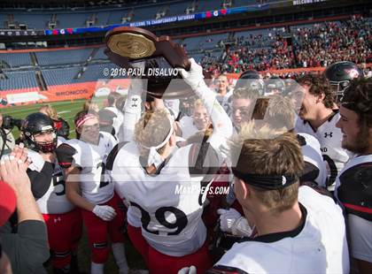 Thumbnail 1 in Loveland vs. Skyline (CHSAA 4A State Final) photogallery.