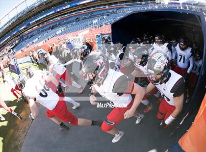 Thumbnail 1 in Loveland vs. Skyline (CHSAA 4A State Final) photogallery.