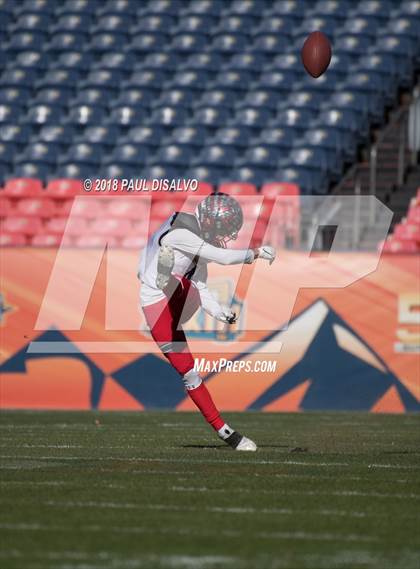 Thumbnail 2 in Loveland vs. Skyline (CHSAA 4A State Final) photogallery.
