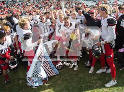 Thumbnail 2 in Loveland vs. Skyline (CHSAA 4A State Final) photogallery.