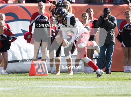 Thumbnail 3 in Loveland vs. Skyline (CHSAA 4A State Final) photogallery.