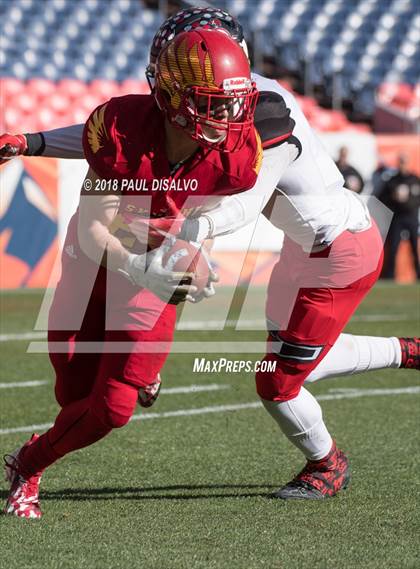 Thumbnail 2 in Loveland vs. Skyline (CHSAA 4A State Final) photogallery.