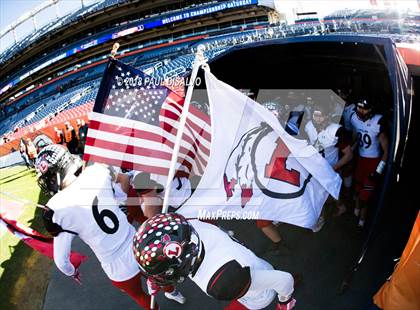 Thumbnail 3 in Loveland vs. Skyline (CHSAA 4A State Final) photogallery.