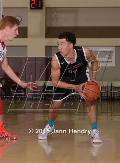 Thumbnail 1 in Bountiful vs. Sacramento Country Day (MaxPreps Holiday Classic) photogallery.