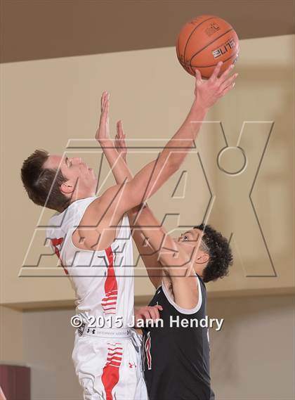 Thumbnail 3 in Bountiful vs. Sacramento Country Day (MaxPreps Holiday Classic) photogallery.