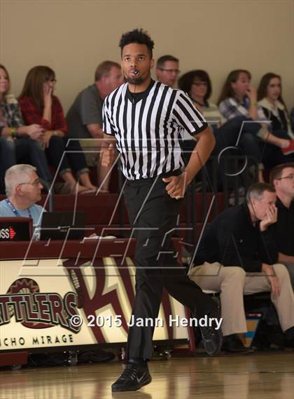 Thumbnail 1 in Bountiful vs. Sacramento Country Day (MaxPreps Holiday Classic) photogallery.