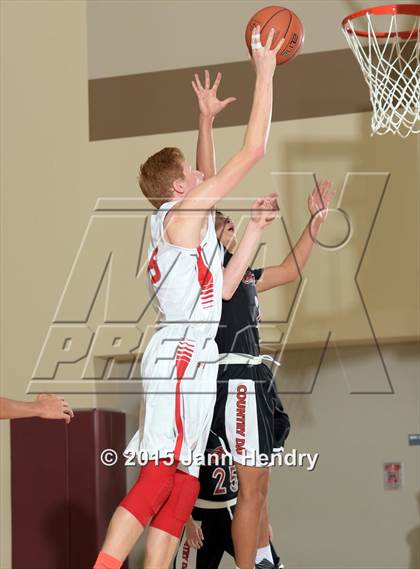 Thumbnail 1 in Bountiful vs. Sacramento Country Day (MaxPreps Holiday Classic) photogallery.