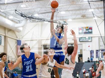 Thumbnail 3 in Creighton Prep @ Lincoln Southwest photogallery.