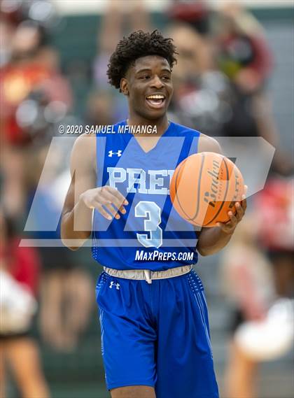 Thumbnail 3 in Creighton Prep @ Lincoln Southwest photogallery.