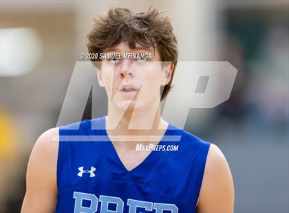 Thumbnail 3 in Creighton Prep @ Lincoln Southwest photogallery.