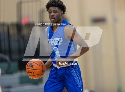 Thumbnail 2 in Creighton Prep @ Lincoln Southwest photogallery.
