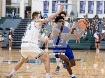 Thumbnail 2 in Creighton Prep @ Lincoln Southwest photogallery.