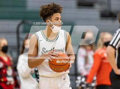 Thumbnail 2 in Creighton Prep @ Lincoln Southwest photogallery.
