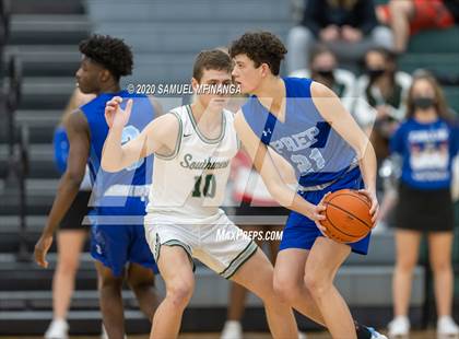Thumbnail 3 in Creighton Prep @ Lincoln Southwest photogallery.