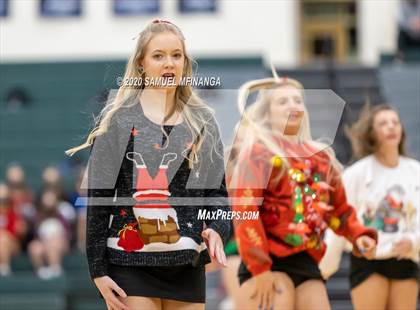 Thumbnail 2 in Creighton Prep @ Lincoln Southwest photogallery.