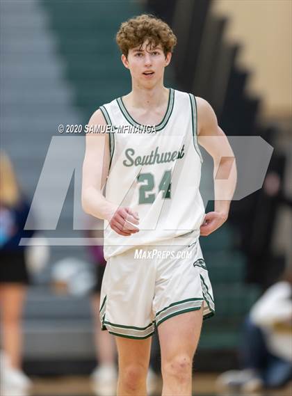 Thumbnail 2 in Creighton Prep @ Lincoln Southwest photogallery.