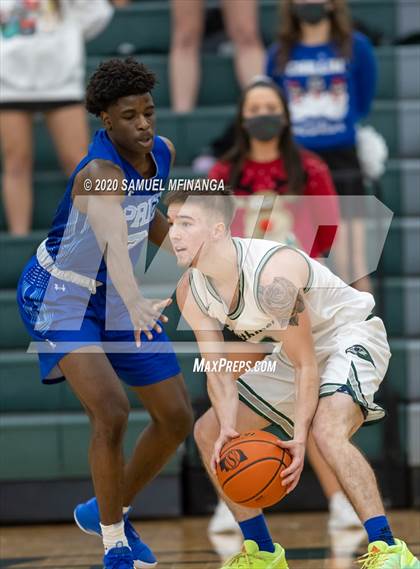 Thumbnail 2 in Creighton Prep @ Lincoln Southwest photogallery.