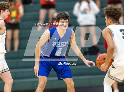 Thumbnail 2 in Creighton Prep @ Lincoln Southwest photogallery.