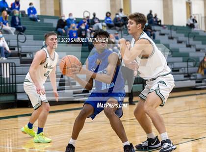 Thumbnail 2 in Creighton Prep @ Lincoln Southwest photogallery.