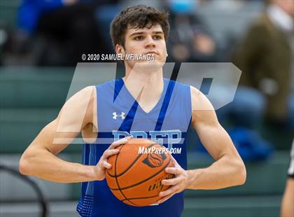 Thumbnail 3 in Creighton Prep @ Lincoln Southwest photogallery.