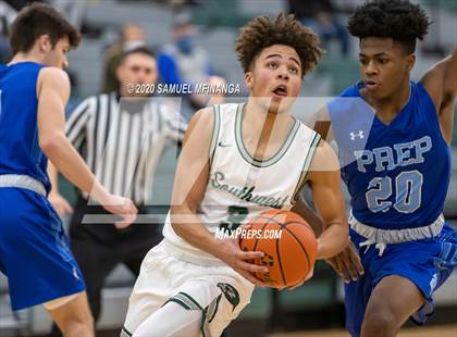 Thumbnail 3 in Creighton Prep @ Lincoln Southwest photogallery.