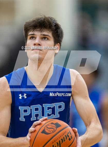 Thumbnail 3 in Creighton Prep @ Lincoln Southwest photogallery.