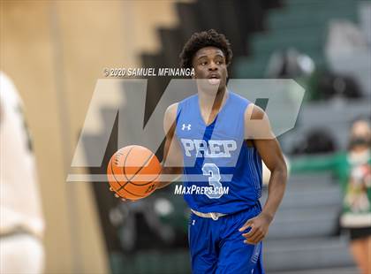 Thumbnail 2 in Creighton Prep @ Lincoln Southwest photogallery.