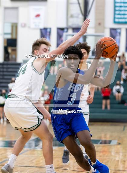 Thumbnail 3 in Creighton Prep @ Lincoln Southwest photogallery.