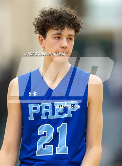 Thumbnail 2 in Creighton Prep @ Lincoln Southwest photogallery.