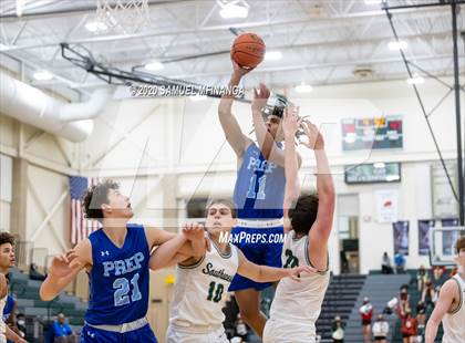Thumbnail 2 in Creighton Prep @ Lincoln Southwest photogallery.