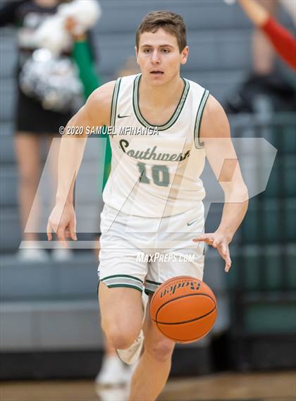 Thumbnail 3 in Creighton Prep @ Lincoln Southwest photogallery.