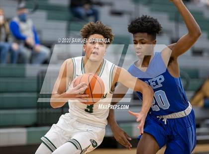 Thumbnail 2 in Creighton Prep @ Lincoln Southwest photogallery.