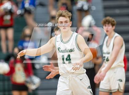 Thumbnail 2 in Creighton Prep @ Lincoln Southwest photogallery.