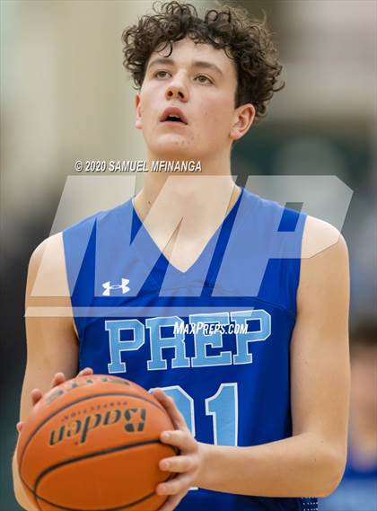 Thumbnail 3 in Creighton Prep @ Lincoln Southwest photogallery.