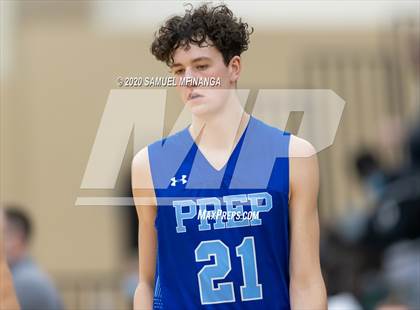 Thumbnail 2 in Creighton Prep @ Lincoln Southwest photogallery.