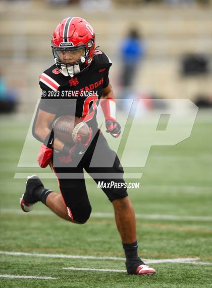 Thumbnail 3 in Mount Miguel vs. Chula Vista (CIF SD D4 Championship) photogallery.