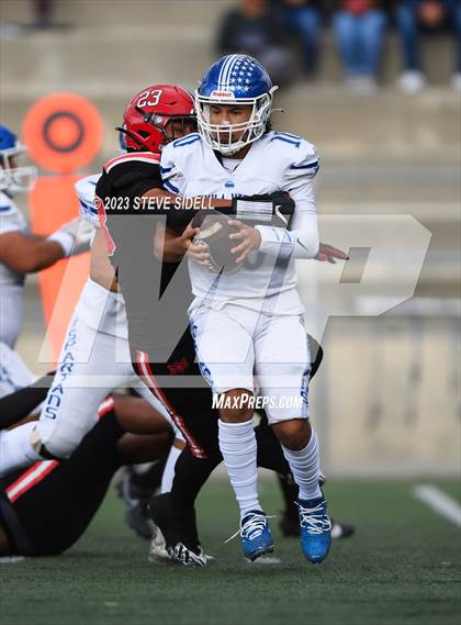 Thumbnail 1 in Mount Miguel vs. Chula Vista (CIF SD D4 Championship) photogallery.