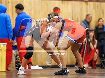 Thumbnail 2 in Faith Lutheran vs. Valley photogallery.