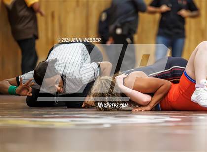 Thumbnail 2 in Faith Lutheran vs. Valley photogallery.