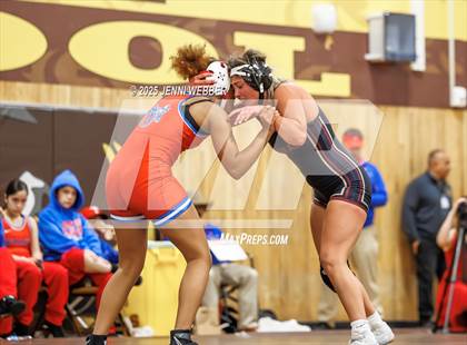 Thumbnail 3 in Faith Lutheran vs. Valley photogallery.