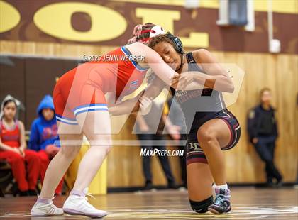 Thumbnail 3 in Faith Lutheran vs. Valley photogallery.