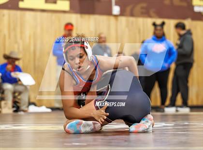 Thumbnail 2 in Faith Lutheran vs. Valley photogallery.