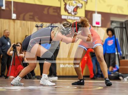 Thumbnail 1 in Faith Lutheran vs. Valley photogallery.