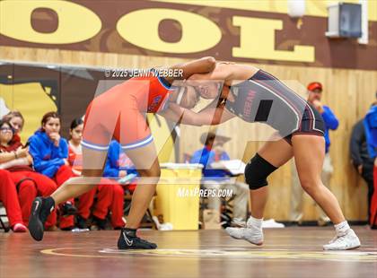 Thumbnail 3 in Faith Lutheran vs. Valley photogallery.