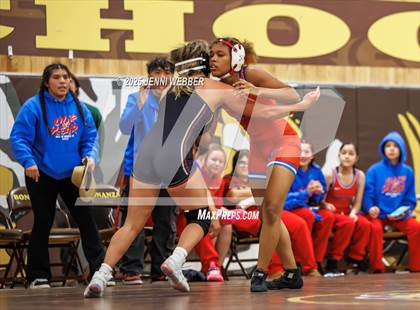 Thumbnail 2 in Faith Lutheran vs. Valley photogallery.