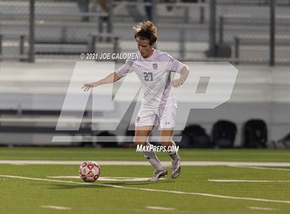 Thumbnail 1 in Lee [Robert E.] vs Lake Travis (UIL 6A Region 4 Final) photogallery.